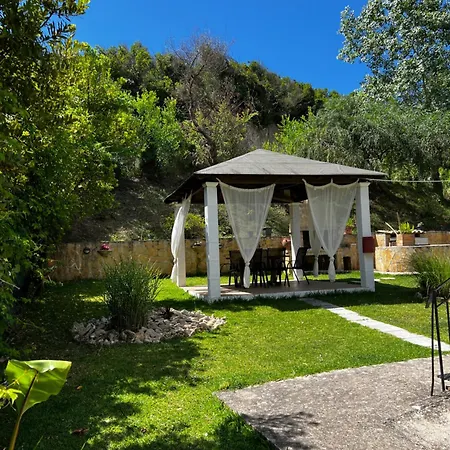 아파트 Armonia & Perivólion